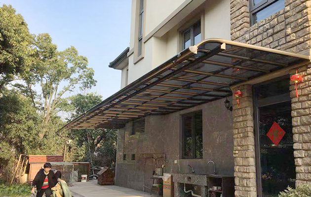 戶(hù)外遮陽(yáng)棚