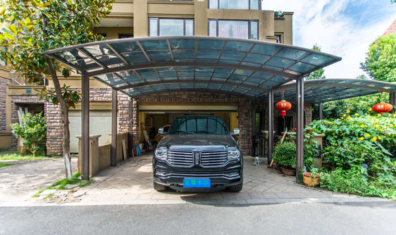 停車棚生產(chǎn)廠家去實(shí)地拍攝 停車棚生產(chǎn)廠家去實(shí)地拍攝