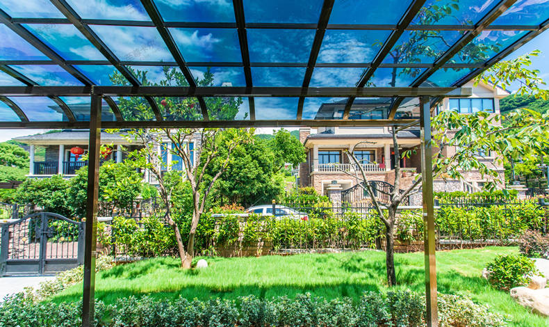 露臺(tái)雨棚怎么搭.jpg 露臺(tái)雨棚怎么搭.jpg