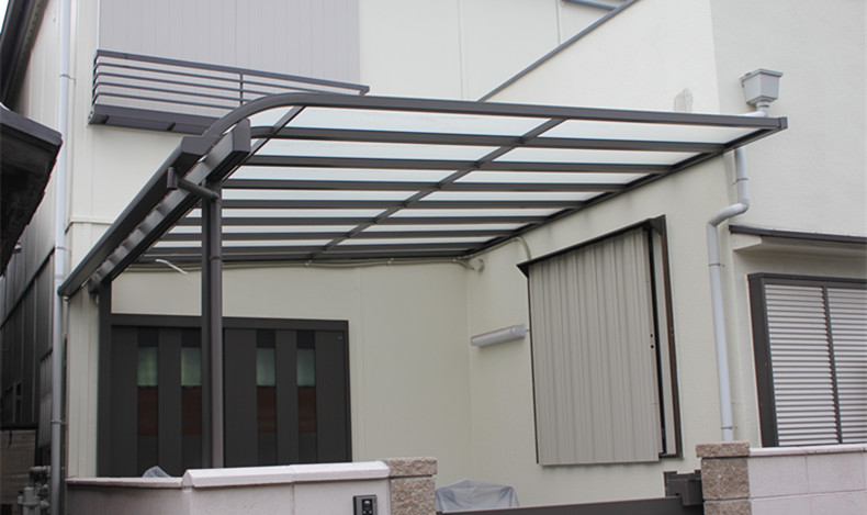 陽臺上種菜，安裝什么雨棚好？