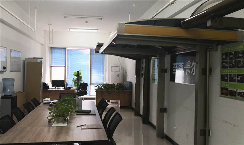 有自己的工程隊(duì)，無(wú)店面，能加盟至尊卡爾嗎？