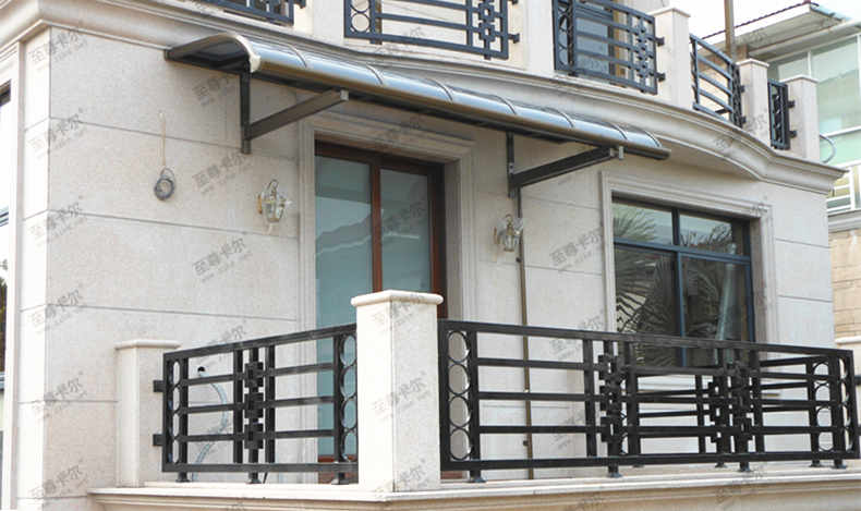 用聚碳酸酯板來搭建窗棚、有哪些好處？——至尊卡爾