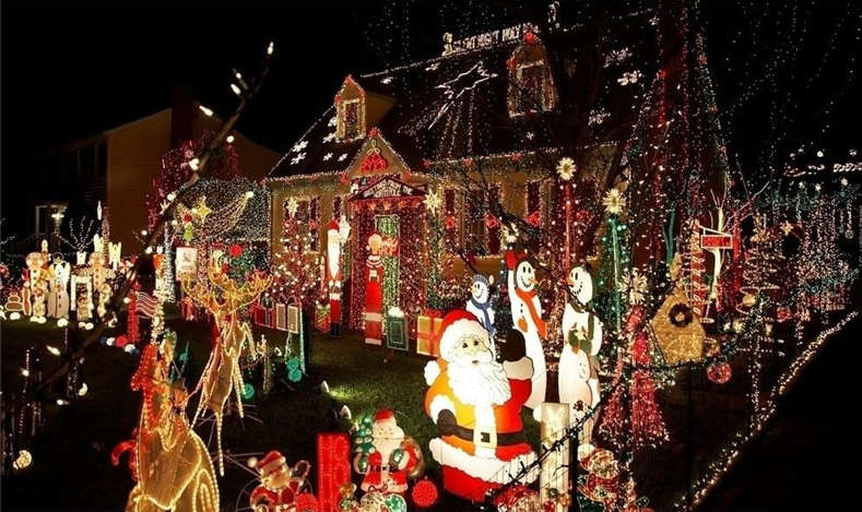 至尊卡爾車棚廠家祝大家圣誕快樂！