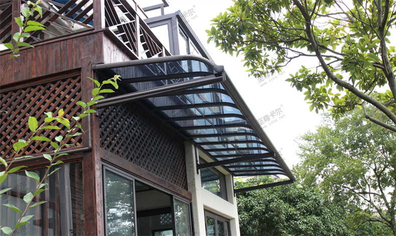 定做遮陽雨棚使用什么材質好？